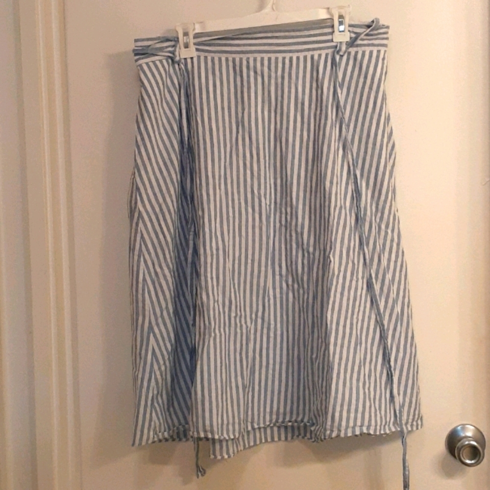 Lane Bryant skirt
